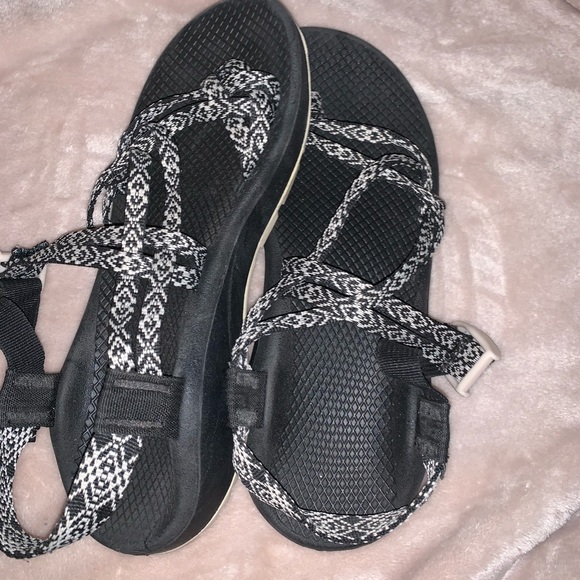 Chacos - Picture 2 of 4